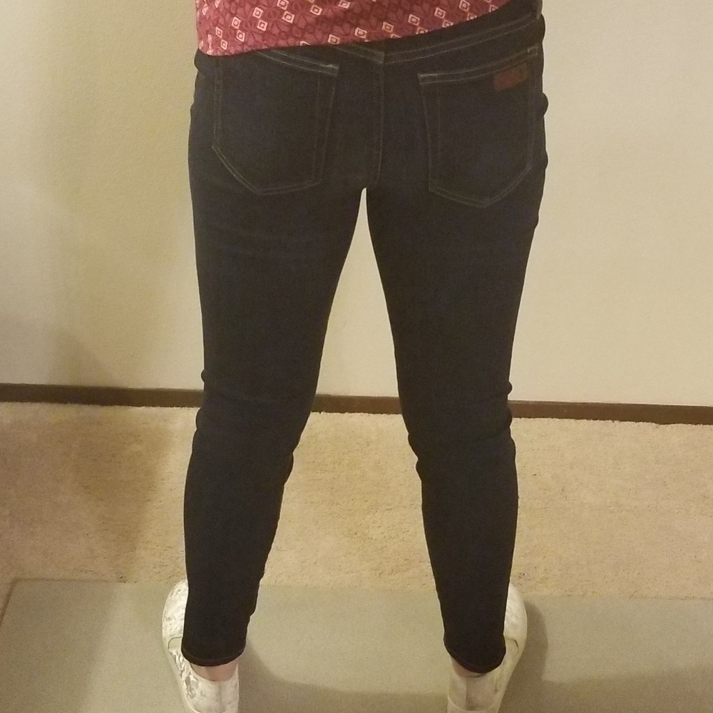 Joes Skinny Ankle Sonnet  Jean